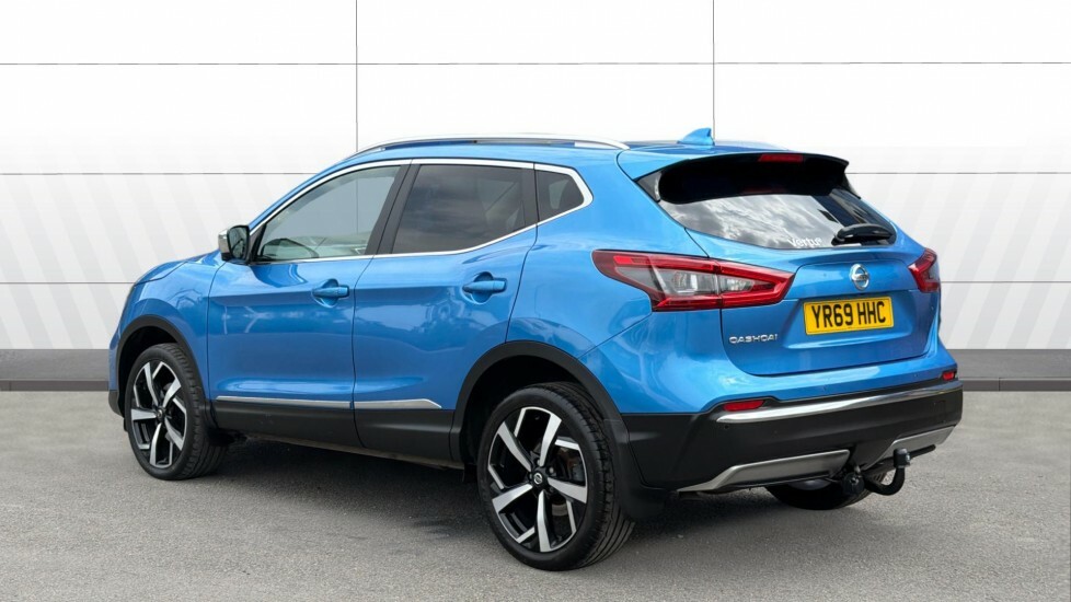Nissan Qashqai Tekna Blue #2