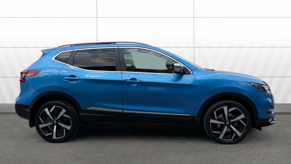 Nissan Qashqai Tekna Blue #5