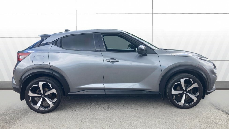 Nissan Juke Tekna Grey #5