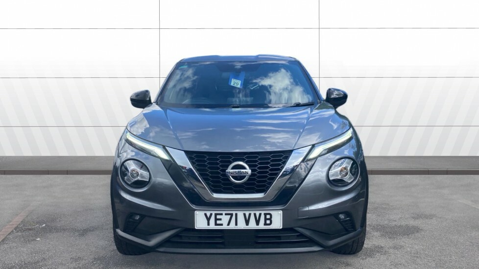 Nissan Juke Tekna Grey #3