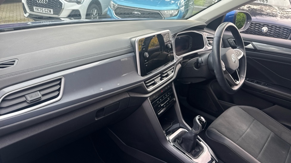 Volkswagen T-Roc Style Blue #2