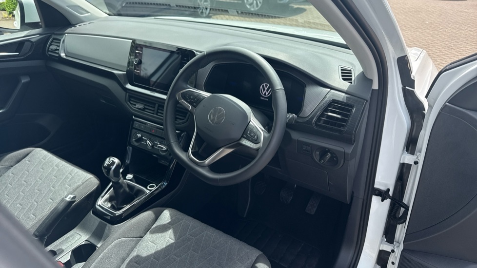 Volkswagen T-Cross Match White #6