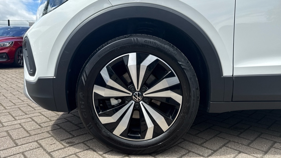 Volkswagen T-Cross Match White #5