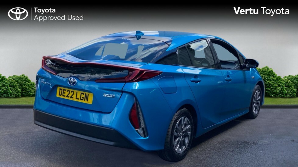 Toyota Prius+ Business Edition Plus Blue #2