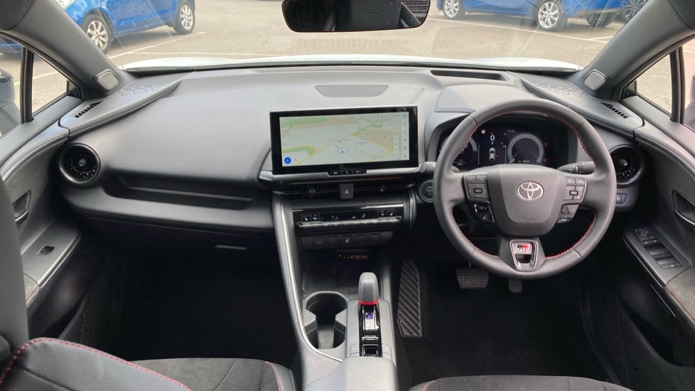 Toyota C-Hr Gr Sport FL74AVV White #6