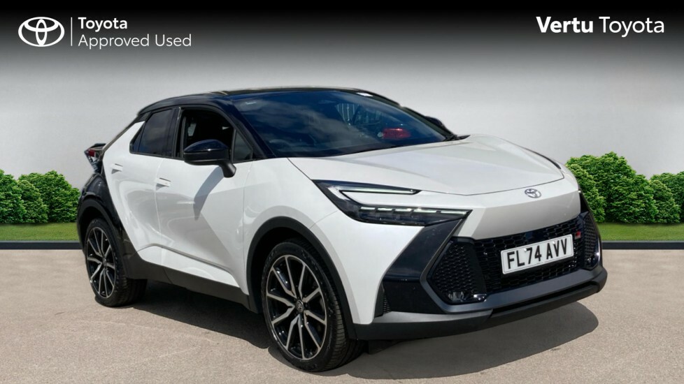 Toyota C-Hr Gr Sport White