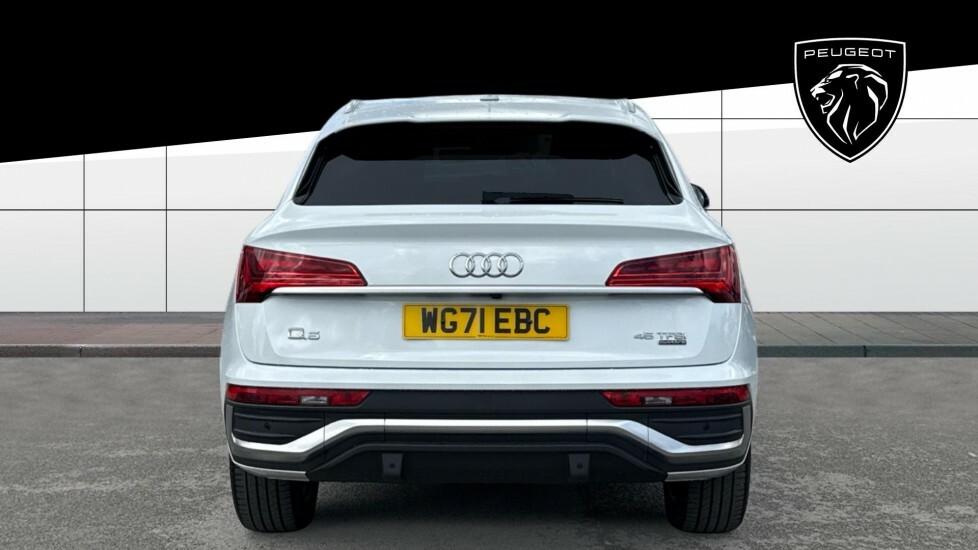 Audi Q5 S Line WG71EBC White #6