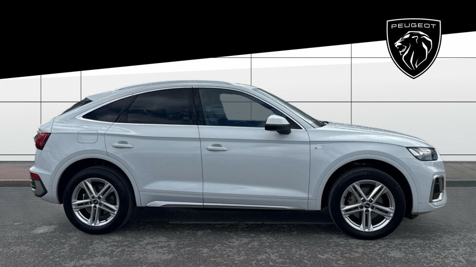 Audi Q5 S Line WG71EBC White #5