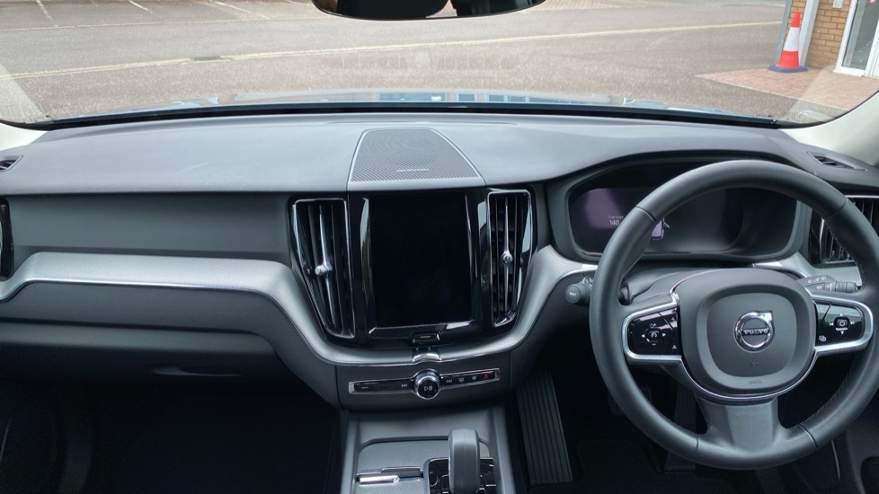 Volvo XC60 Plus Grey #5