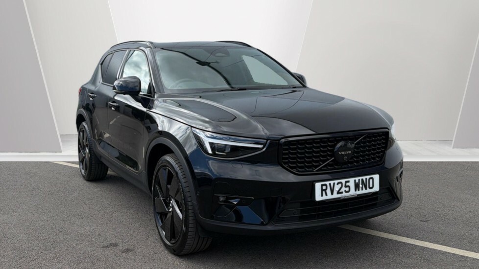 Volvo XC40 Ultra Black Edition Black