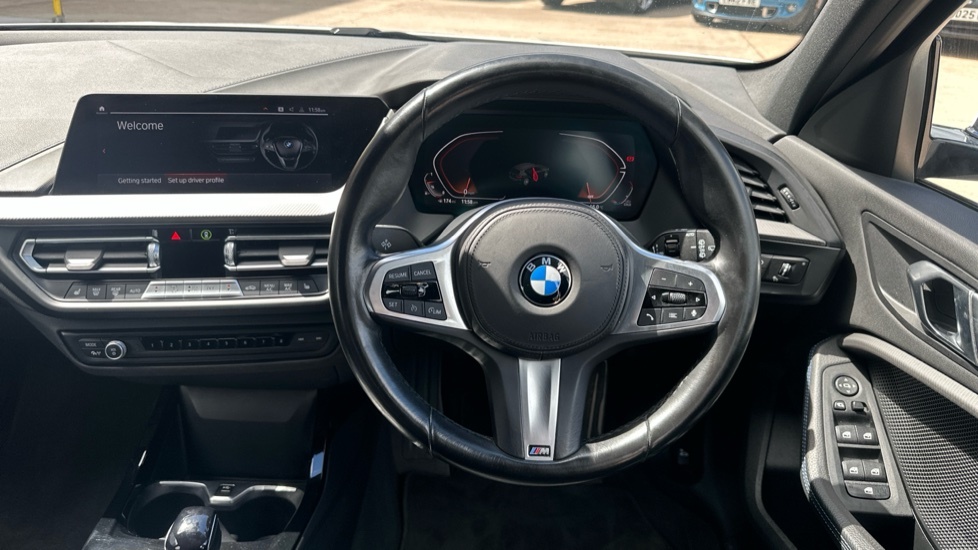BMW 1 Series M Sport RE72NKA White #5