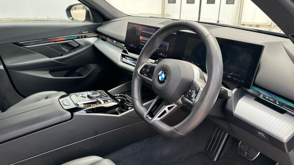 BMW 5 Series M Sport WG75NND Black #6