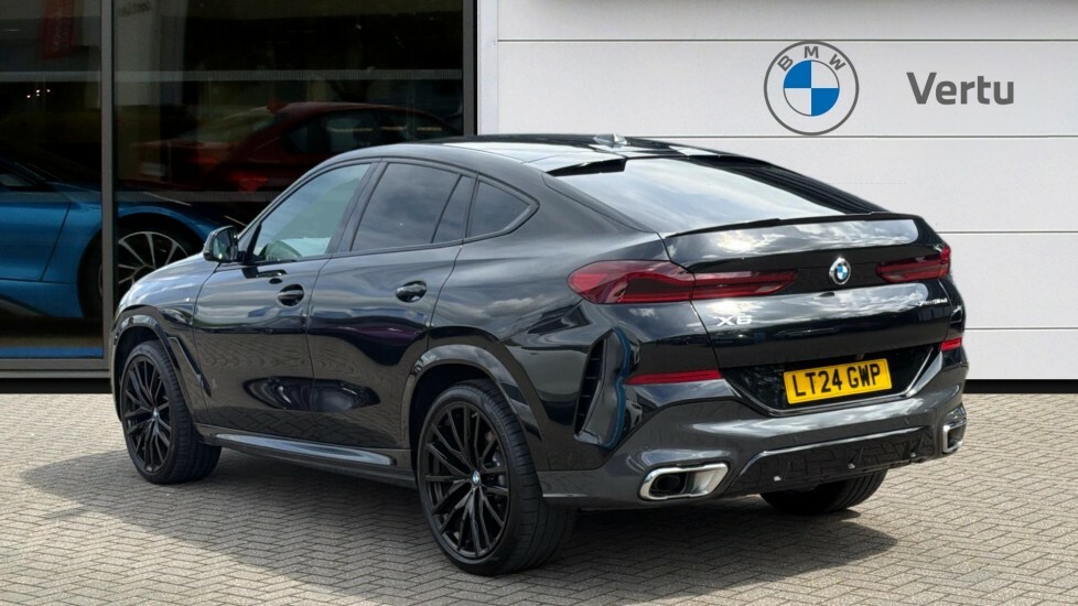 BMW X6 M M Sport Black #2