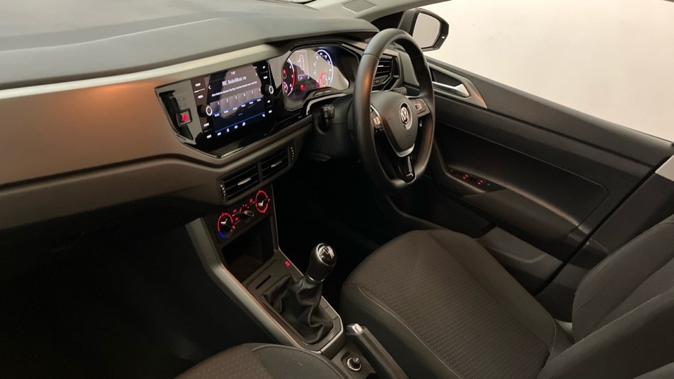 Volkswagen Polo Se Grey #2