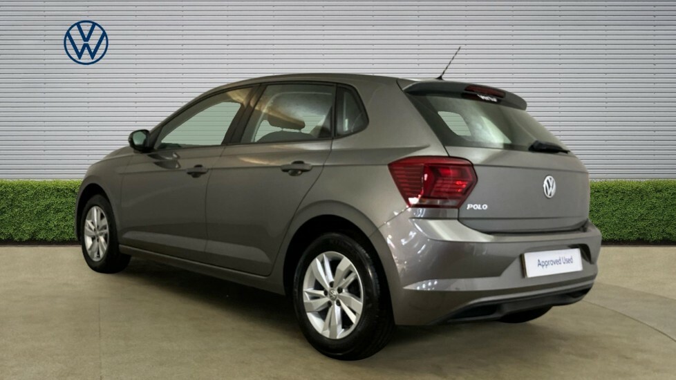 Volkswagen Polo Se Grey #3