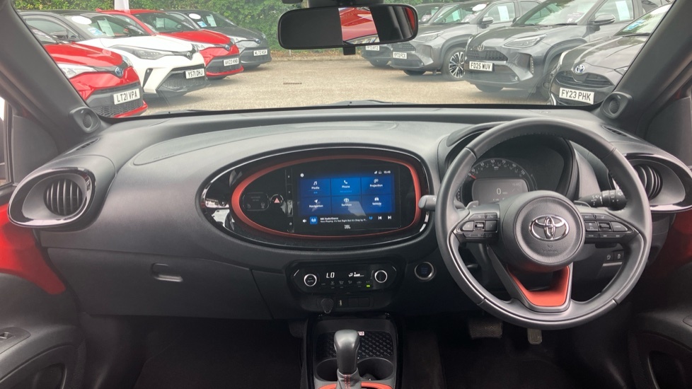 Toyota Aygo X Exclusive FV72OEA Red #6