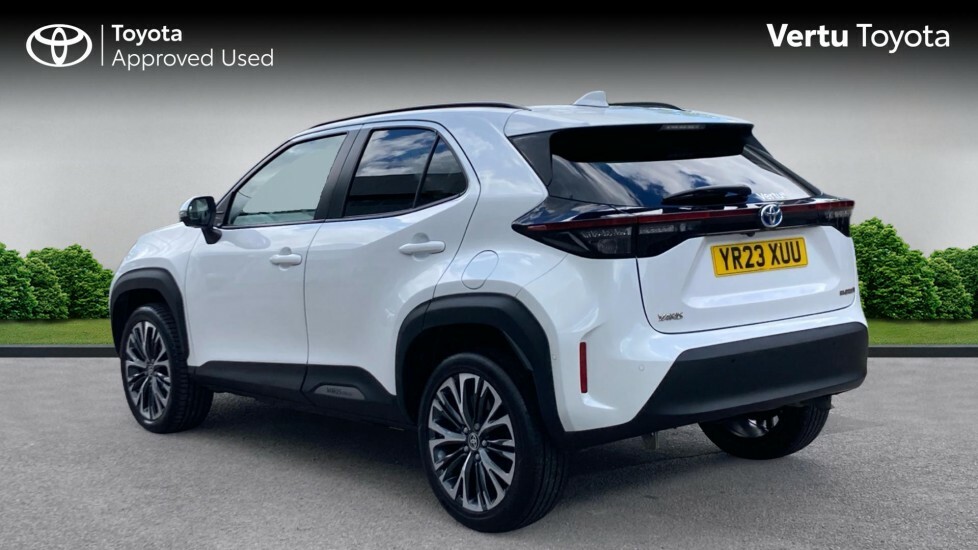 Toyota Yaris Cross Excel YR23XUU White #4