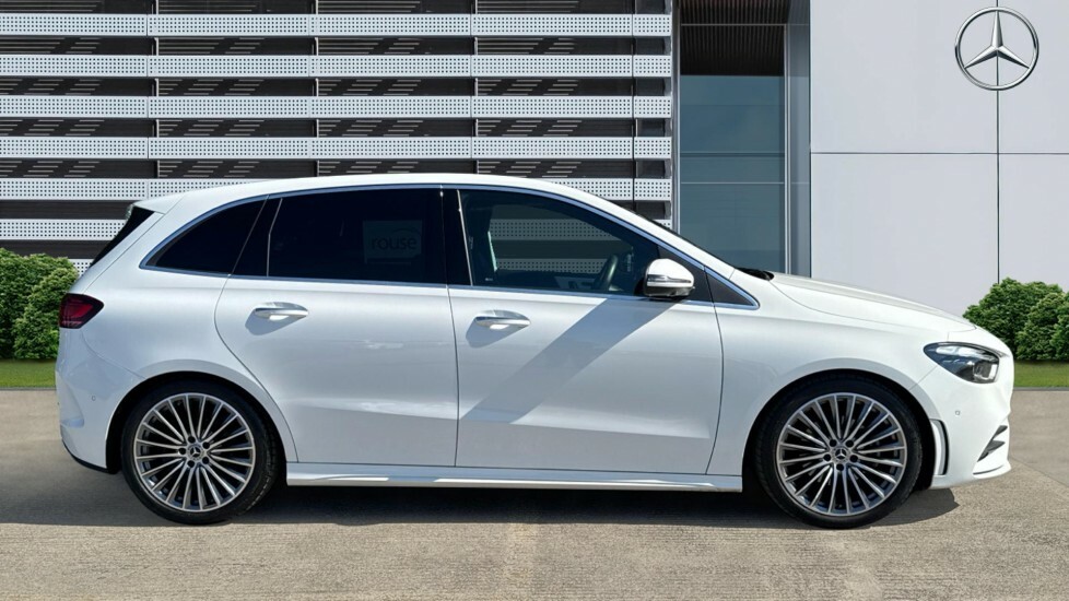 Mercedes-Benz B Class Amg Line WF24XFC White #5