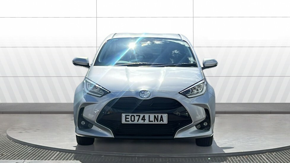 Toyota Yaris Design Silver #3