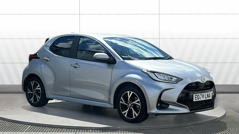 Toyota Yaris Design Silver