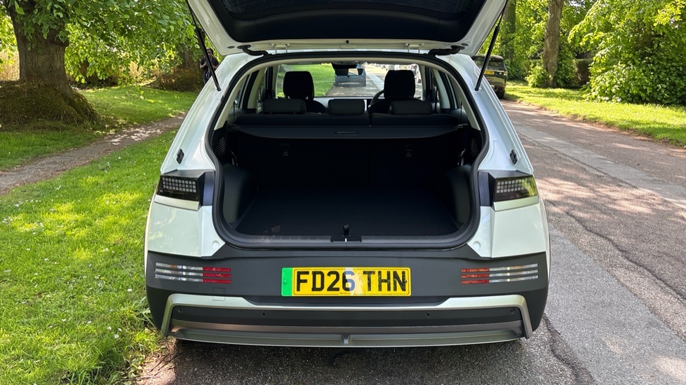 Hyundai Ioniq 5 Advance White #4