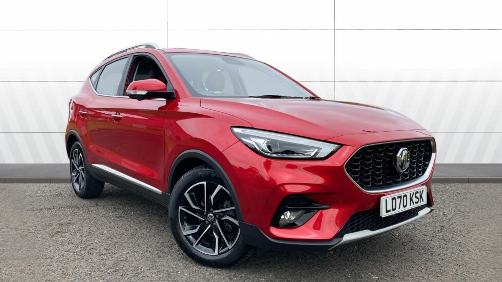 MG ZS Exclusive Red