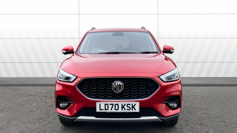 MG ZS Exclusive Red #3