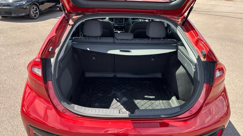 Hyundai Ioniq Premium CJ19VUT Orange #4