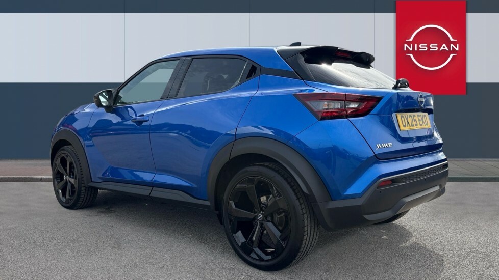 Nissan Juke Tekna Blue #2
