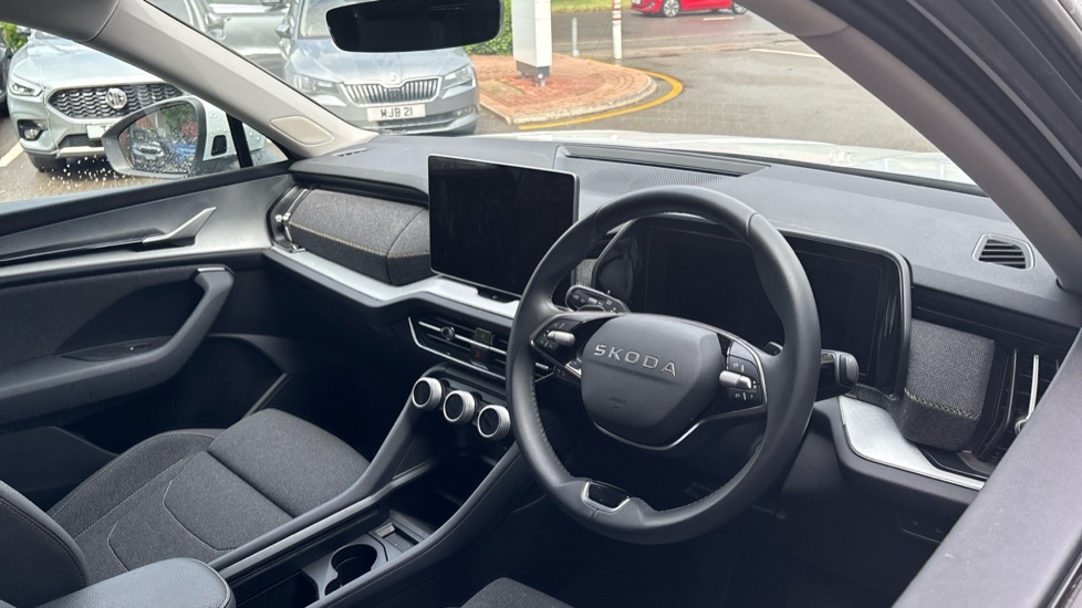 Skoda Kodiaq Se White #6