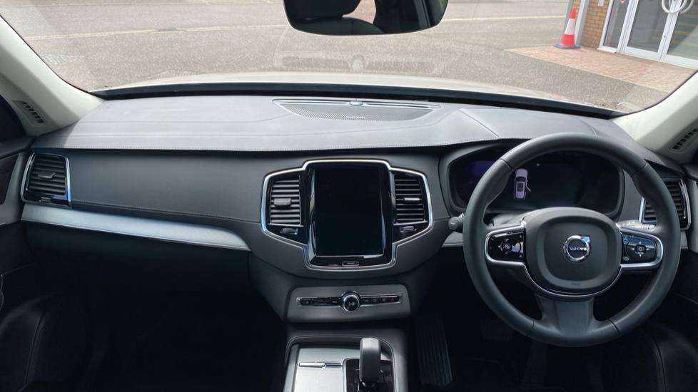 Volvo XC90 Plus Gold #5