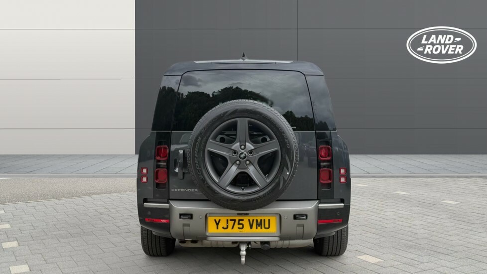 Land Rover Defender 130 X-dynamic Se Grey #6