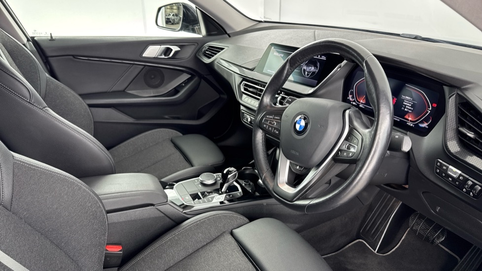 BMW 2 Series Sport Black #6