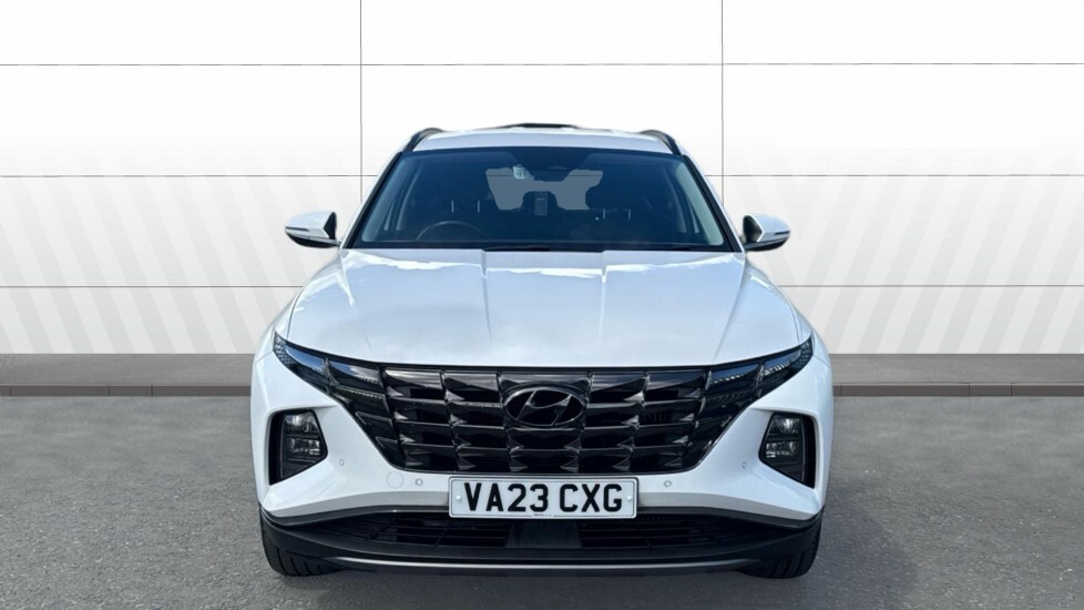 Hyundai Tucson Premium White #3