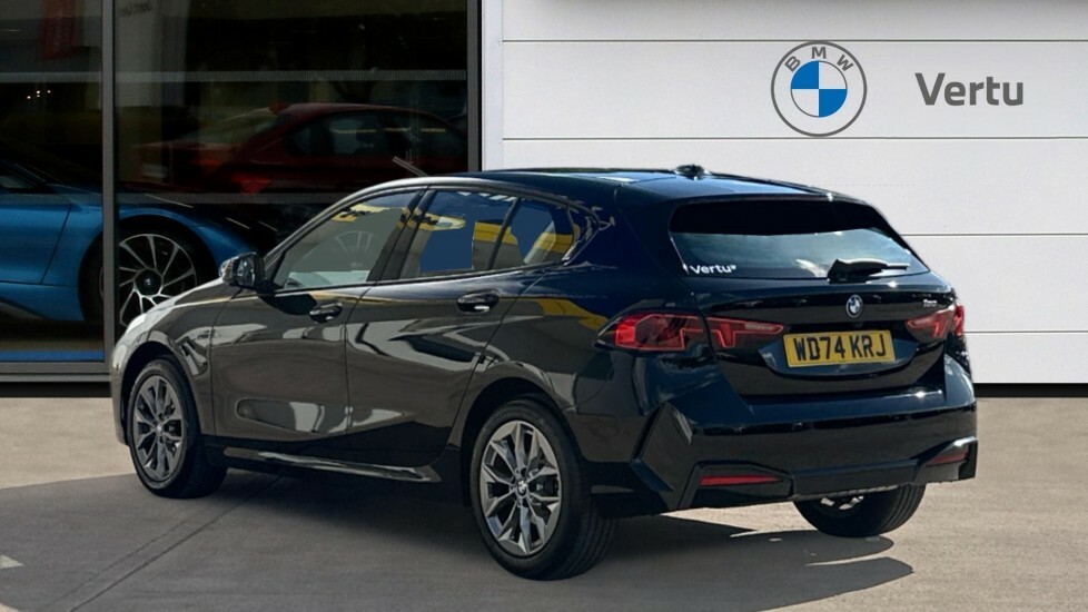 BMW 1 Series Sport Black #2
