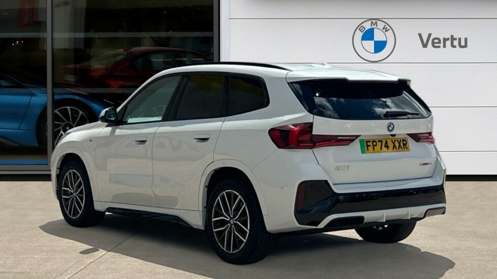 BMW iX1 M Sport White #2