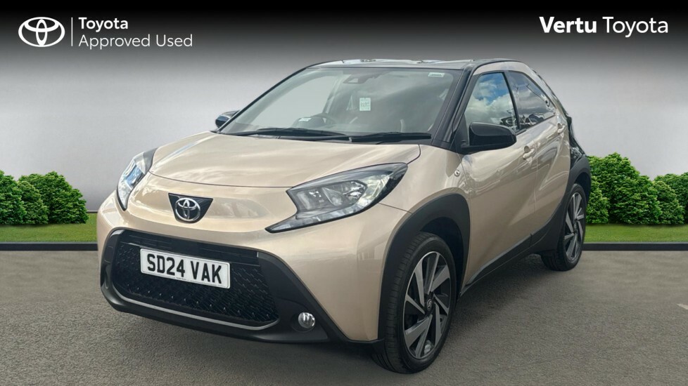 Toyota Aygo X Edge Beige #3