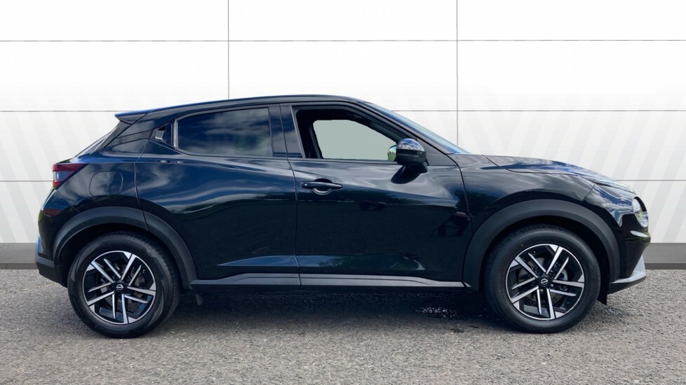 Nissan Juke N-connecta CA25JDK Black #5