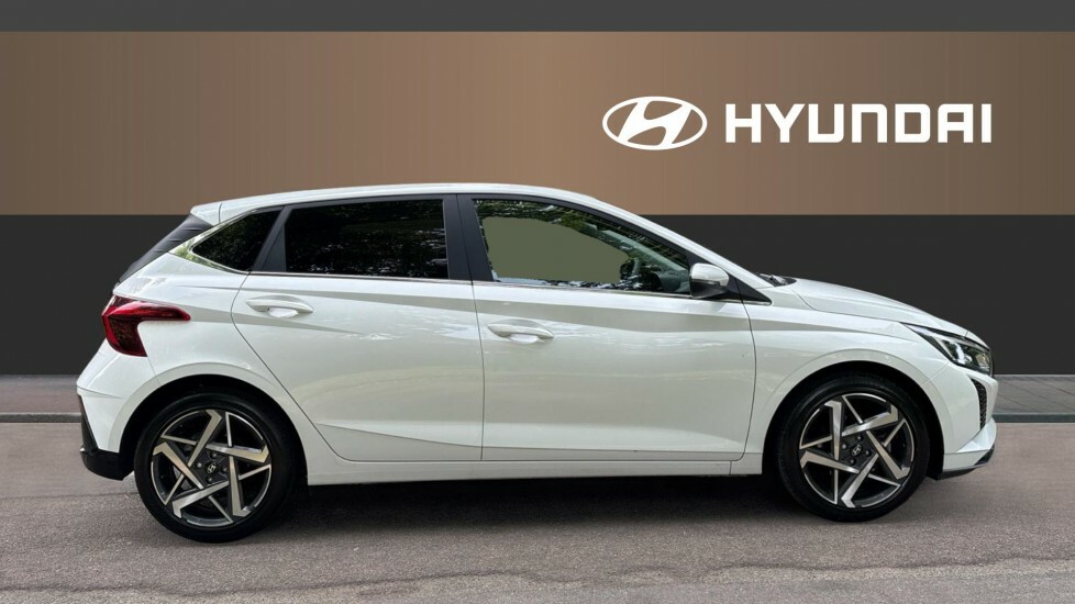 Hyundai I20 Premium White #5