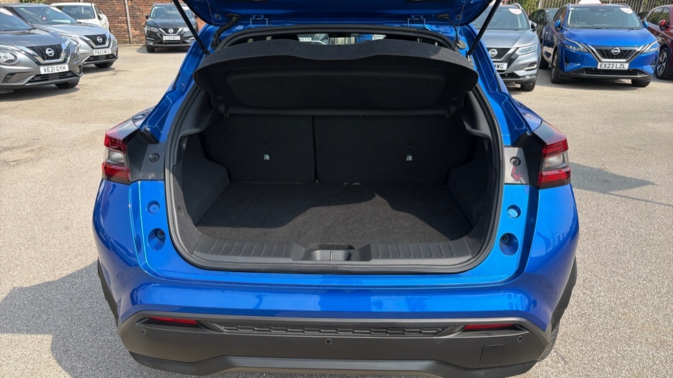Nissan Juke Tekna Blue #4