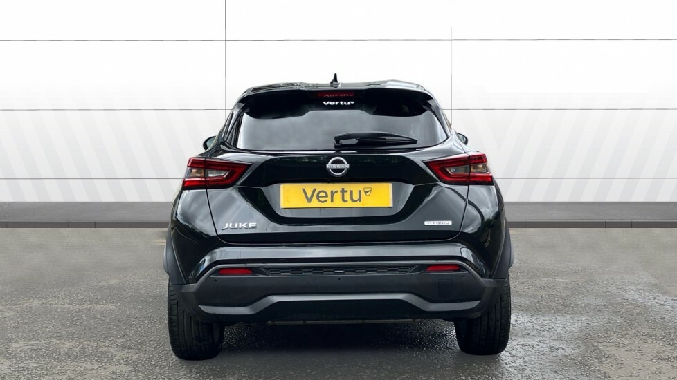 Nissan Juke Tekna Black #6