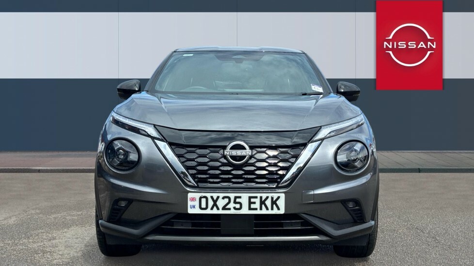 Nissan Juke Tekna Grey #3