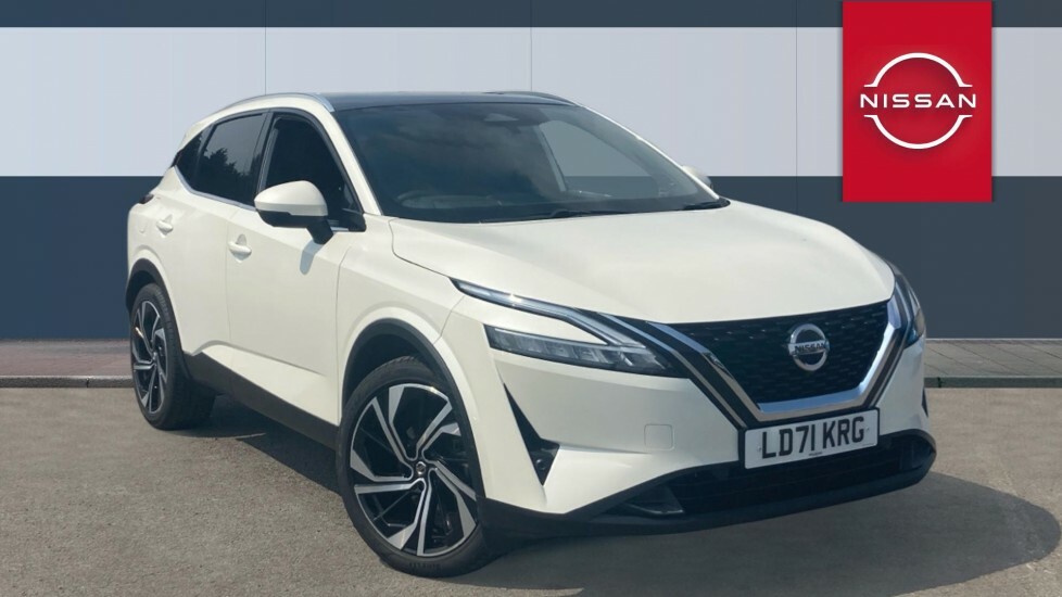 Nissan Qashqai Tekna White