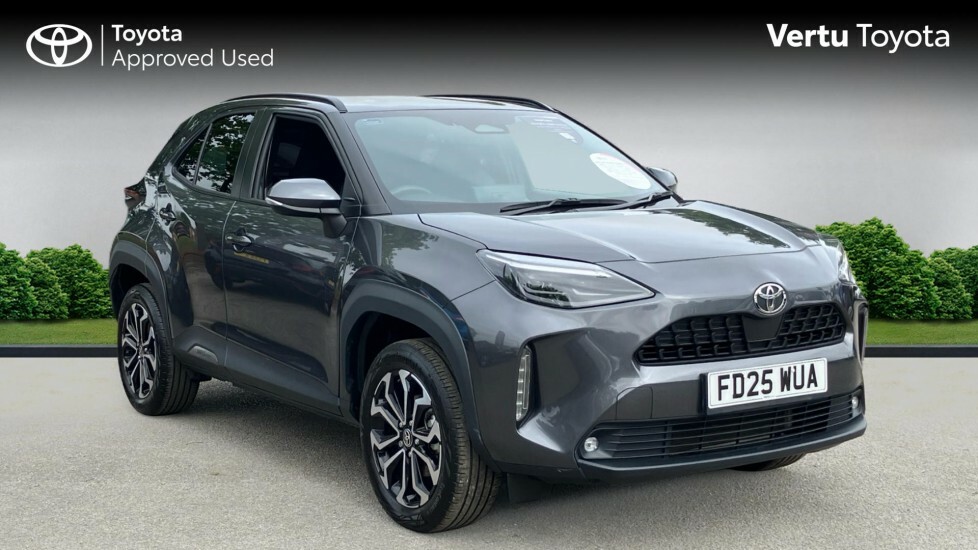 Toyota Yaris Cross Design FD25WUA Grey
