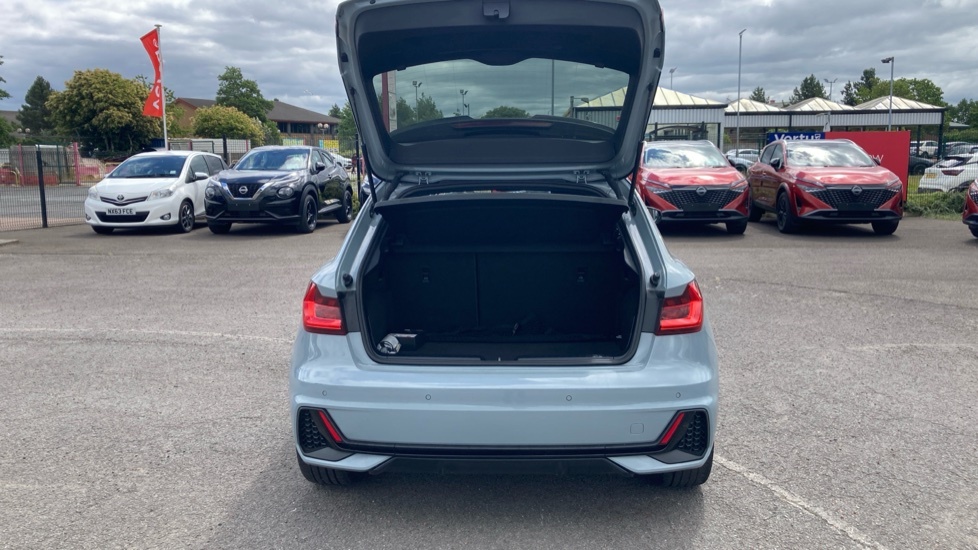 Audi A1 Black Edition CA25NNT Grey #4