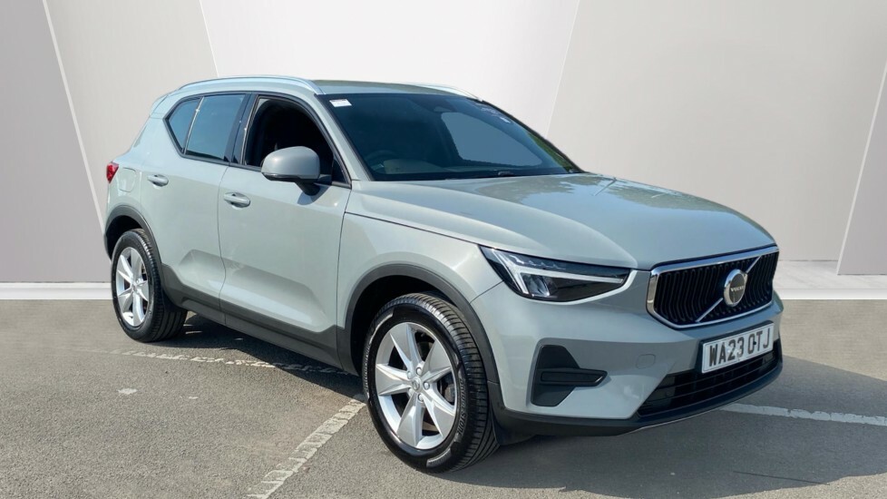 Volvo XC40 Core Grey