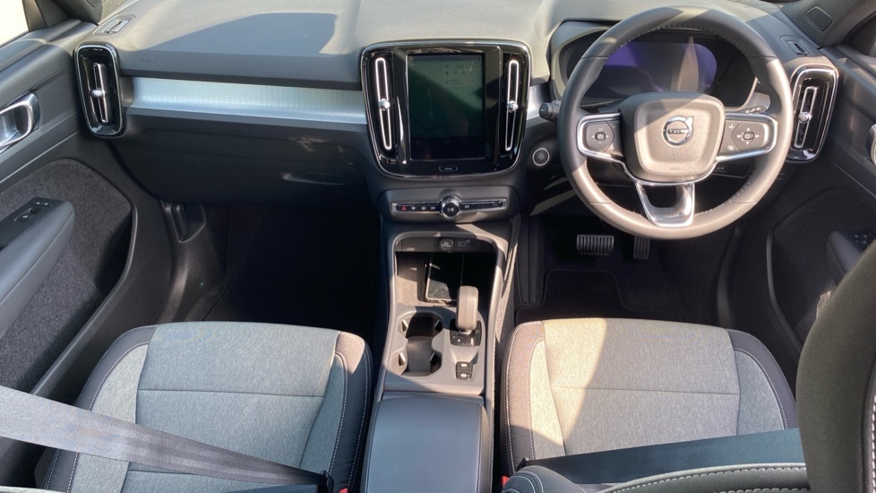 Volvo XC40 Core Grey #5