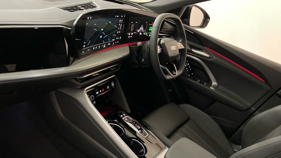 Audi Q5 S Line VO26YBD Black #2