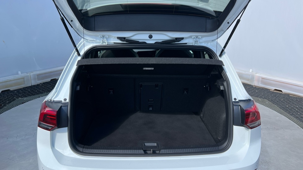 Volkswagen Golf R-line BG22ZCJ White #4
