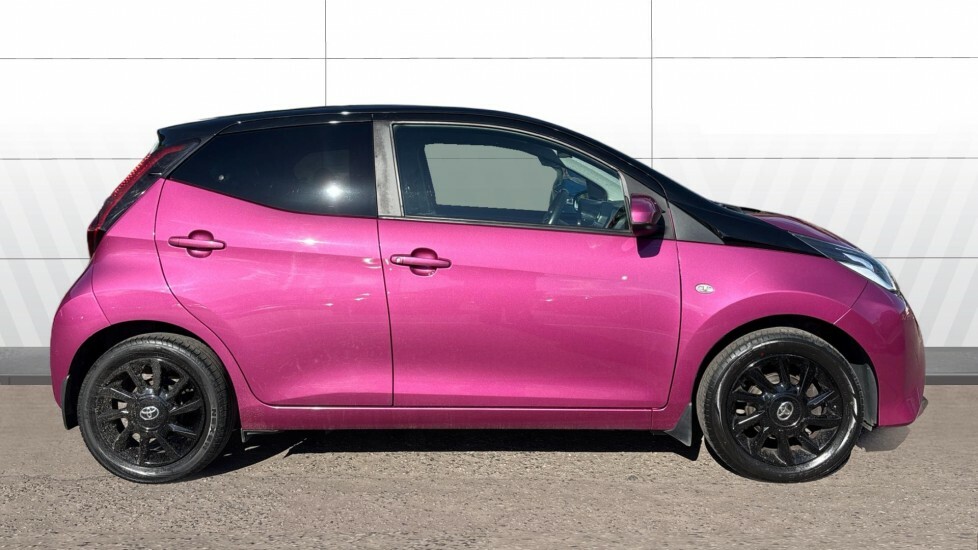 Toyota Aygo X X-cite 5 FL19HXX Purple #5